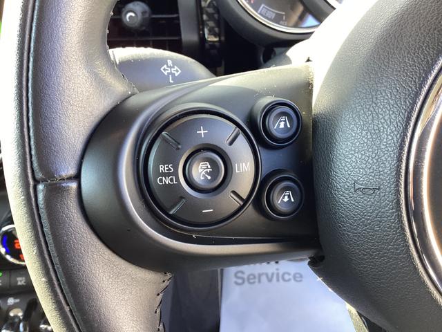 ＭＩＮＩ クーパーＳ　弊社ワンオーナー　認定中古車　チリレッド／ブラックルーフ　１７インチブラックホイル　アクティブクルーズコントロール（29枚目）