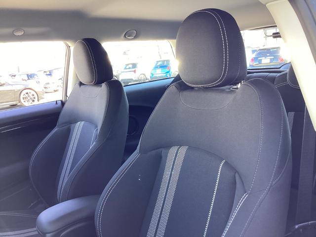 ＭＩＮＩ クーパーＳ　弊社ワンオーナー　認定中古車　チリレッド／ブラックルーフ　１７インチブラックホイル　アクティブクルーズコントロール（37枚目）