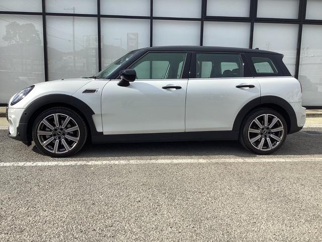 ＭＩＮＩ クーパーＳクラブマンプレミアム＋Ｐクラシック・トリム　弊社ワンオーナー　禁煙車　認定中古車　シートヒーター　１８インチアルミ　バックカメラ　　レザーチェスターモルトブラウン（11枚目）