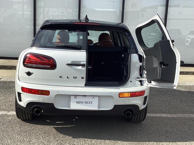 ＭＩＮＩ クーパーＳクラブマンプレミアム＋Ｐクラシック・トリム　弊社ワンオーナー　禁煙車　認定中古車　シートヒーター　１８インチアルミ　バックカメラ　　レザーチェスターモルトブラウン（15枚目）