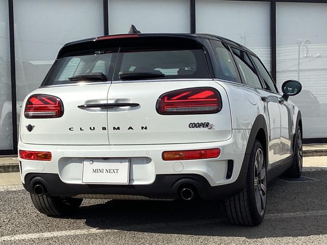 ＭＩＮＩ クーパーＳクラブマンプレミアム＋Ｐクラシック・トリム　弊社ワンオーナー　禁煙車　認定中古車　シートヒーター　１８インチアルミ　バックカメラ　　レザーチェスターモルトブラウン（23枚目）