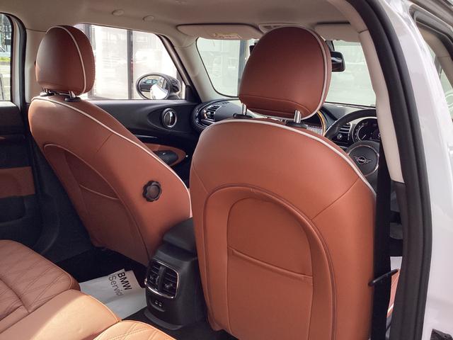 ＭＩＮＩ クーパーＳクラブマンプレミアム＋Ｐクラシック・トリム　弊社ワンオーナー　禁煙車　認定中古車　シートヒーター　１８インチアルミ　バックカメラ　　レザーチェスターモルトブラウン（41枚目）