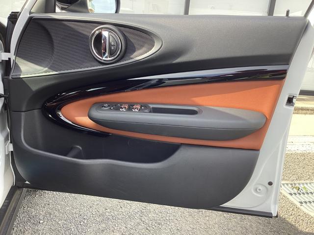 ＭＩＮＩ クーパーＳクラブマンプレミアム＋Ｐクラシック・トリム　弊社ワンオーナー　禁煙車　認定中古車　シートヒーター　１８インチアルミ　バックカメラ　　レザーチェスターモルトブラウン（48枚目）