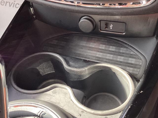 ＭＩＮＩ クーパーＳクラブマンプレミアム＋Ｐクラシック・トリム　弊社ワンオーナー　禁煙車　認定中古車　シートヒーター　１８インチアルミ　バックカメラ　　レザーチェスターモルトブラウン（58枚目）