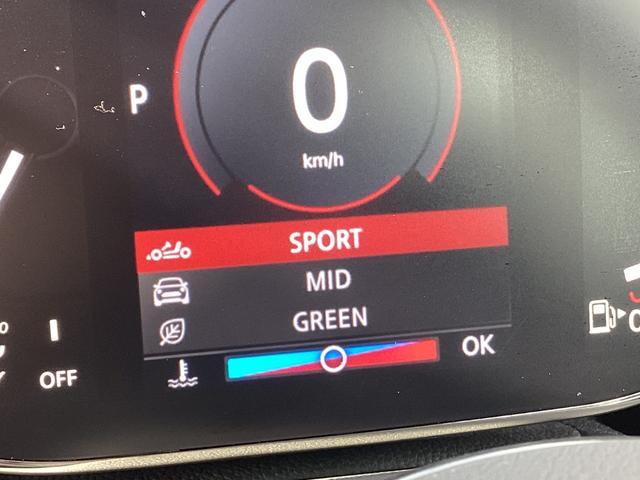 ＭＩＮＩ クーパーＳクラブマンプレミアム＋Ｐクラシック・トリム　弊社ワンオーナー　禁煙車　認定中古車　シートヒーター　１８インチアルミ　バックカメラ　　レザーチェスターモルトブラウン（64枚目）