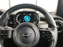クーパー　レゾリュート・エディション　弊社ワンオーナー　認定中古車　シートヒーター　禁煙車両　レベルグリーン／ホワイトルーフ　スポーツシート　ランフラットタイヤ　リアガラスフィルム施工済み（53枚目）