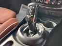 クーパーＳクラブマンプレミアム＋Ｐクラシック・トリム　弊社ワンオーナー　禁煙車　認定中古車　シートヒーター　１８インチアルミ　バックカメラ　　レザーチェスターモルトブラウン（56枚目）