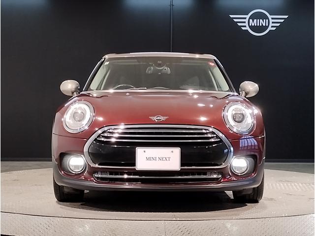 ＭＩＮＩ クーパーＤ　クラブマン　・バックカメラ・追従型クルーズコントロール・純正ＨＤＤナビ・シルバールーフ・障害物センサー・衝突被害軽減ブレーキ・純正１７インチアルミ・ＬＥＤヘッドライト・ペッパーパッケージ・ミラーＥＴＣ・Ｆ５４・（6枚目）