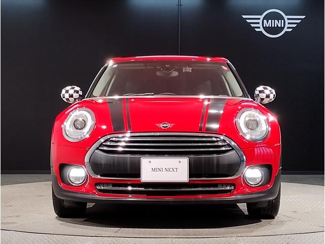 ＭＩＮＩ クラブマン　バッキンガム　特別仕様車・クルーズコントロール・純正ＨＤＤナビ・ミラーカバー・ボンネットストライプ・衝突被害軽減ブレーキ・純正１６インチＡＷ・ＬＥＤライト・コンフォートアクセス・Ｂｌｕｅｔｏｏｔｈ接続・Ｆ５４（6枚目）