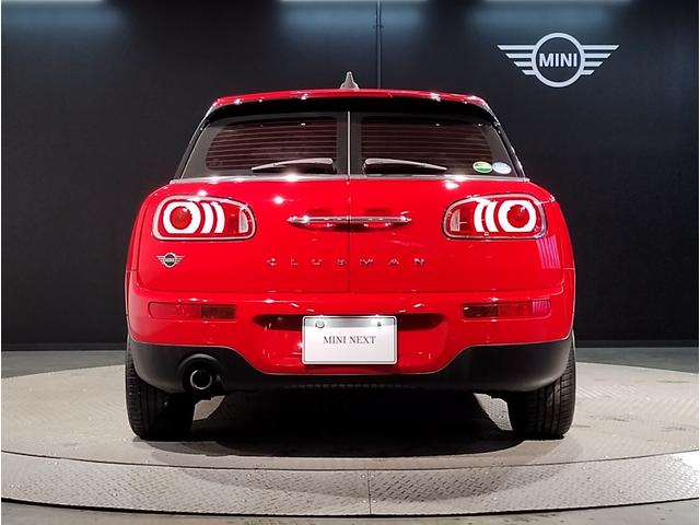 ＭＩＮＩ クラブマン　バッキンガム　特別仕様車・クルーズコントロール・純正ＨＤＤナビ・ミラーカバー・ボンネットストライプ・衝突被害軽減ブレーキ・純正１６インチＡＷ・ＬＥＤライト・コンフォートアクセス・Ｂｌｕｅｔｏｏｔｈ接続・Ｆ５４（9枚目）