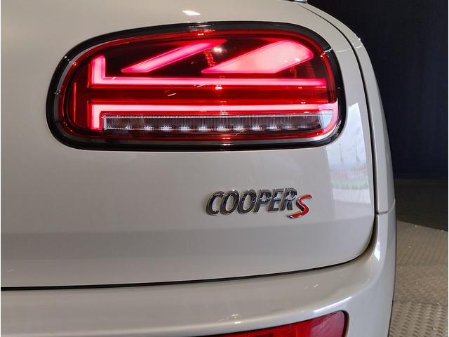 ＭＩＮＩ クーパーＳ　クラブマン　クラシック・トリム　ワンオーナー・ブラウンレザー・バックカメラ・シートヒーター・ディスプレイメーター・クラシックトリム・純正１８ＡＷ・クルーズコントロール・Ａｐｐｌｅ　Ｃａｒ　Ｐｌａｙ・衝突軽減ブレーキ・ワイヤレス充電（62枚目）