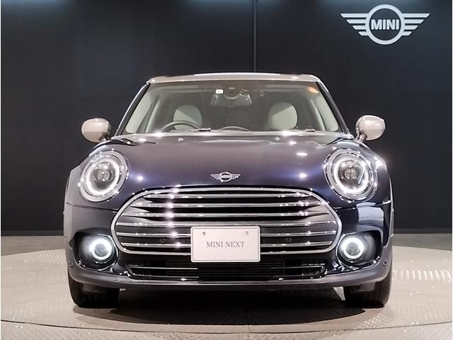 ＭＩＮＩ クーパーＤクラブマンプレミアム＋Ｐクラシック・トリム　ワンオーナー・サテライトグレーレザー・バックカメラ・シートヒーター・クルーズコントロール・ＡｐｐｌｅＣａｒＰｌａｙ・デジタルメーター・クラシックトリム・純正１８ＡＷ・シルバールーフ・衝突軽減ブレーキ（67枚目）
