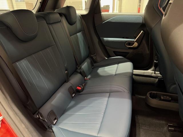 MINI エースマンSE フェイバリット・トリム ・元弊社デモカー・レザーシート・ステアリングヒーター・オプション19インチAW・スポーツステアリング・全周囲カメラ・ヘッドアップディスプレイ・ACC・アンドロイドオート・アップルカープレイ・J05・(21枚目)