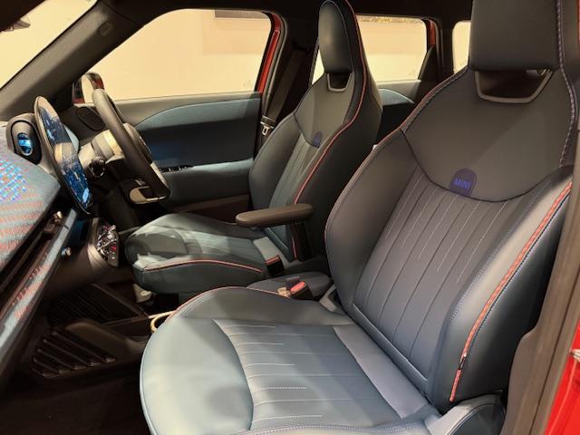 MINI エースマンSE フェイバリット・トリム ・元弊社デモカー・レザーシート・ステアリングヒーター・オプション19インチAW・スポーツステアリング・全周囲カメラ・ヘッドアップディスプレイ・ACC・アンドロイドオート・アップルカープレイ・J05・(23枚目)