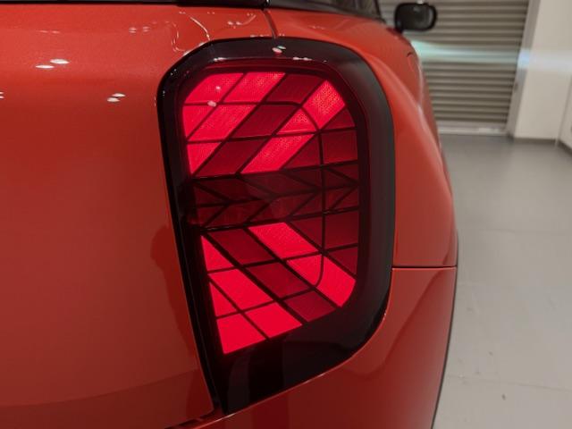 MINI エースマンSE フェイバリット・トリム ・元弊社デモカー・レザーシート・ステアリングヒーター・オプション19インチAW・スポーツステアリング・全周囲カメラ・ヘッドアップディスプレイ・ACC・アンドロイドオート・アップルカープレイ・J05・(33枚目)