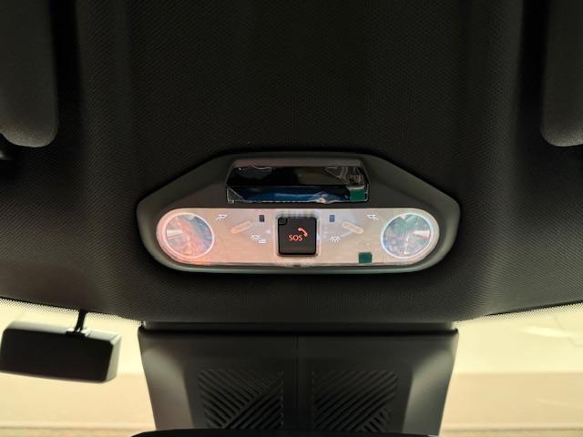 MINI エースマンSE フェイバリット・トリム ・元弊社デモカー・レザーシート・ステアリングヒーター・オプション19インチAW・スポーツステアリング・全周囲カメラ・ヘッドアップディスプレイ・ACC・アンドロイドオート・アップルカープレイ・J05・(49枚目)