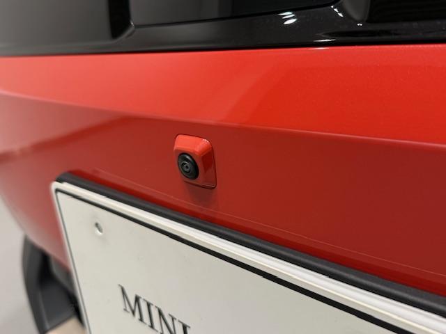 MINI エースマンSE フェイバリット・トリム ・元弊社デモカー・レザーシート・ステアリングヒーター・オプション19インチAW・スポーツステアリング・全周囲カメラ・ヘッドアップディスプレイ・ACC・アンドロイドオート・アップルカープレイ・J05・(71枚目)