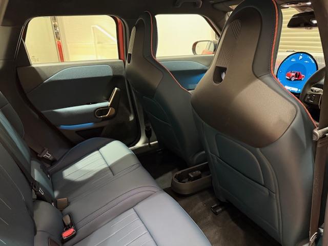 MINI エースマンSE フェイバリット・トリム 元弊社デモカー ヘッドアップディスプレイ アクティブクルーズコントロール 全周囲カメラ フェイバリットトリム シートヒーター ステアリングヒーター ブラックルーフ 純正19AW パーキングアシスト(24枚目)