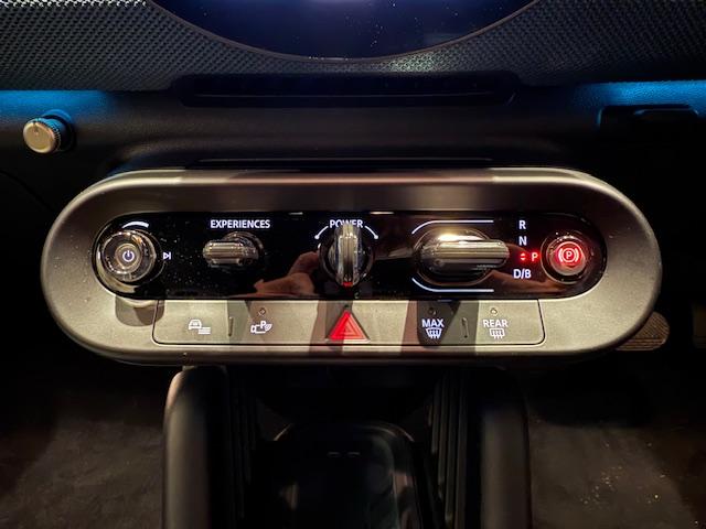 MINI エースマンSE フェイバリット・トリム 元弊社デモカー ヘッドアップディスプレイ アクティブクルーズコントロール 全周囲カメラ フェイバリットトリム シートヒーター ステアリングヒーター ブラックルーフ 純正19AW パーキングアシスト(42枚目)