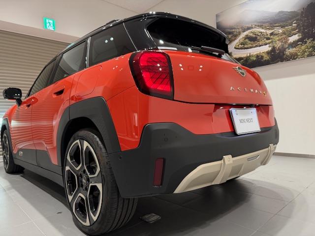 MINI エースマンSE フェイバリット・トリム 元弊社デモカー ヘッドアップディスプレイ アクティブクルーズコントロール 全周囲カメラ フェイバリットトリム シートヒーター ステアリングヒーター ブラックルーフ 純正19AW パーキングアシスト(51枚目)