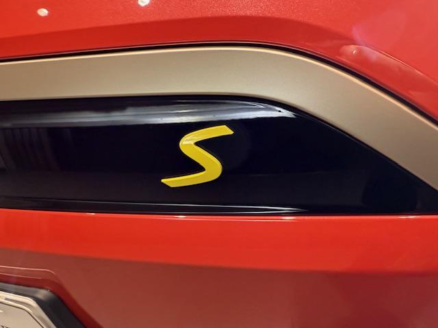 MINI エースマンSE フェイバリット・トリム 元弊社デモカー ヘッドアップディスプレイ アクティブクルーズコントロール 全周囲カメラ フェイバリットトリム シートヒーター ステアリングヒーター ブラックルーフ 純正19AW パーキングアシスト(56枚目)