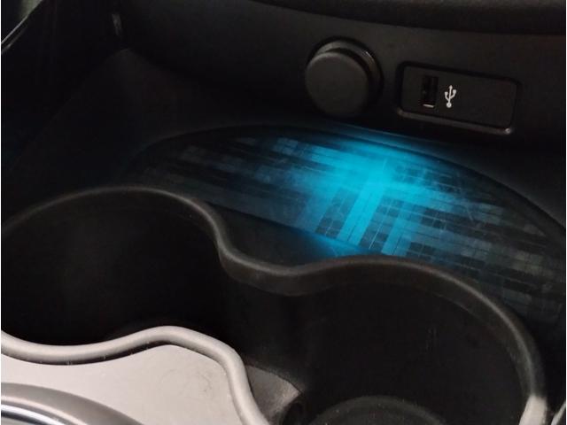 MINI ジョンクーパーワークス クラブマン JCW・トリム ワンオーナー ハーマンカードンスピーカー ヘッドアップディスプレイ シートヒーター アクティブクルーズコントロール パドルシフト JCWトリム ピアノブラック 衝突軽減ブレーキ 純正19インチAW(52枚目)