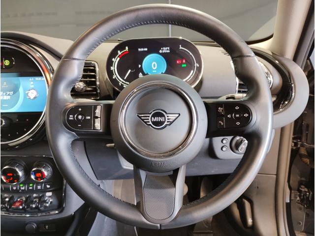 ＭＩＮＩ クーパーＤ　クラブマン　・ワンオーナー・シートヒーター・純正ＨＤＤナビ・アクティブクルーズコントロール・バックカメラ・ハーフレザーシート・障害物センサー・衝突軽減ブレーキ・ＬＥＤライト・純正１７インチＡＷ・後期モデル・Ｆ５４（27枚目）