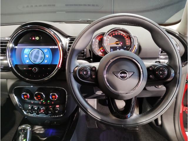 ＭＩＮＩ クーパーＤ　クラブマン　・ワンオーナー・後期モデル・２年保証・バックカメラ・アクティブクルーズコントロール・純正ＨＤＤナビ・障害物センサー・衝突軽減ブレーキ・ＬＥＤライト・純正１７インチアルミ・スマートキー・ユニオンジャック（26枚目）