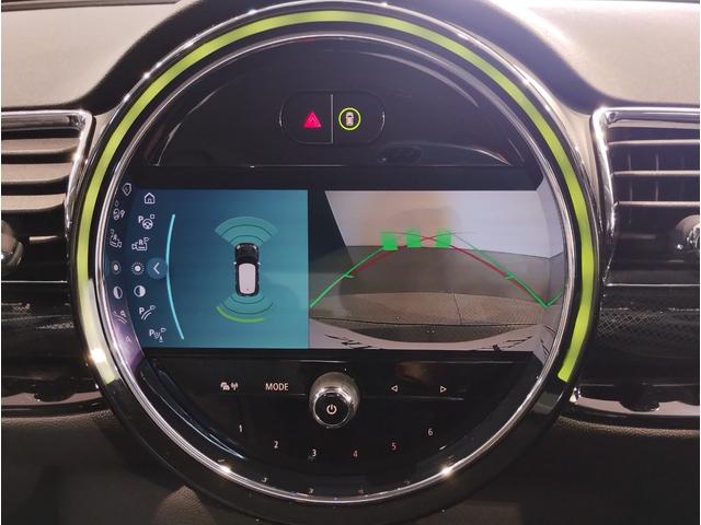 MINI クーパーD クラブマン クラシック・トリム シートヒーター バックカメラ アクティブクルーズコントロール シルバールーフ 純正HDDナビ 純正17インチAW コンフォートアクセス パーキングアシスト 障害物センサー 衝突軽減ブレーキ(78枚目)