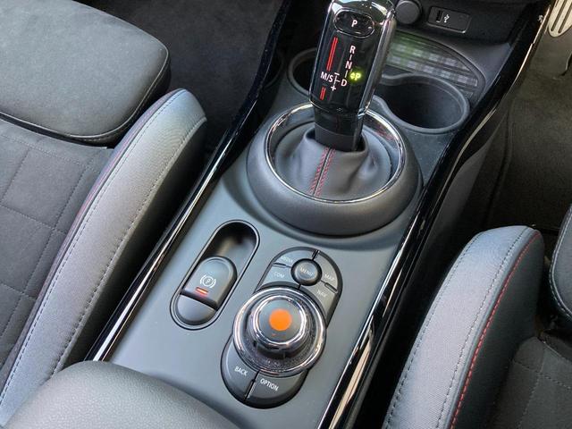 ジョンクーパーワークス クラブマン MININEXT認定中古車 ワンオーナー アクティブクルーズコントロール LEDヘッドライト 禁煙車 ETC2.0 コンフォートアクセス リアフォグランプ リアPDC バックカメラ USB入力(32枚目)