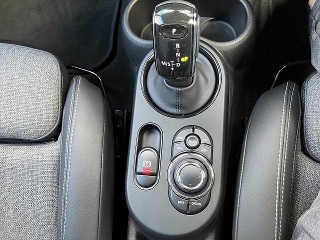 ＭＩＮＩ クーパーＤ　クラシック・トリム　弊社下取ワンオーナー　クラシックトリム　アクティブクルーズコントロール　コンフォートアクセス　リアビューカメラ　　リアＰＤＣ　ＬＥＤヘッドライト　Ａｐｐｌｅ　Ｃａｒ　Ｐｌａｙ　禁煙車　認定中古車（40枚目）