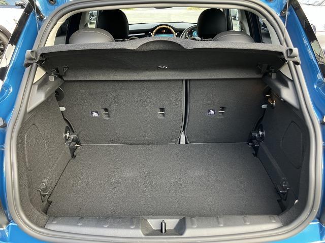 ＭＩＮＩ クーパーＤ　クラシック・トリム　弊社下取ワンオーナー　クラシックトリム　アクティブクルーズコントロール　コンフォートアクセス　リアビューカメラ　　リアＰＤＣ　ＬＥＤヘッドライト　Ａｐｐｌｅ　Ｃａｒ　Ｐｌａｙ　禁煙車　認定中古車（43枚目）