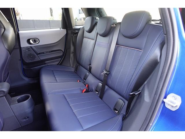 ＭＩＮＩ クーパーＳ　フェイバリット・トリム　弊社登録車　Ｍパッケージ　アクティブクルーズコントロール　ハーマンカードン・ハイファイラウド・スピーカーシステム　シートヒーター　ステアリングヒーター　電動シート　ヘッドアップディスプレイ　認定中古車（17枚目）