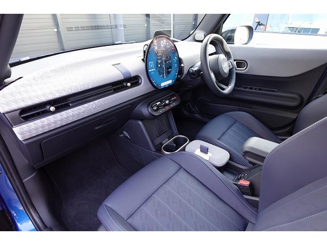 ＭＩＮＩ クーパーＳ　フェイバリット・トリム　弊社登録車　Ｍパッケージ　アクティブクルーズコントロール　ハーマンカードン・ハイファイラウド・スピーカーシステム　シートヒーター　ステアリングヒーター　電動シート　ヘッドアップディスプレイ　認定中古車（44枚目）