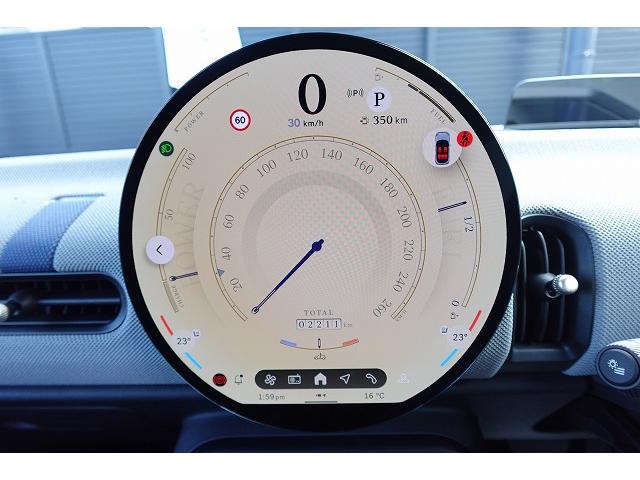 ＭＩＮＩ クーパーＳ　フェイバリット・トリム　弊社登録車　Ｍパッケージ　アクティブクルーズコントロール　ハーマンカードン・ハイファイラウド・スピーカーシステム　シートヒーター　ステアリングヒーター　電動シート　ヘッドアップディスプレイ　認定中古車（72枚目）