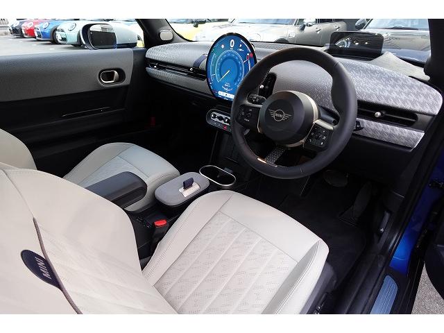 MINI クーパーS フェイバリット・トリム 弊社登録車 Mパッケージ アクティブクルーズコントロール ドライビングアシスタント パーキングアシスタント ヘッドアップディスプレイ harman/kardonHiFiラウドスピーカー 認定中古車(16枚目)