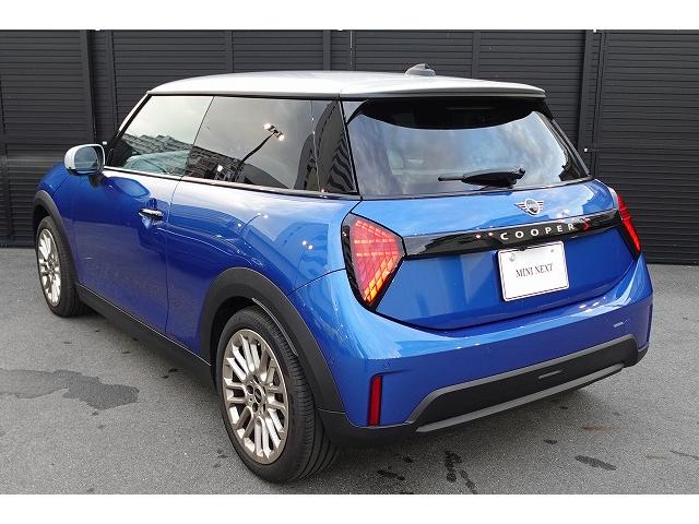 MINI クーパーS フェイバリット・トリム 弊社登録車 Mパッケージ アクティブクルーズコントロール ドライビングアシスタント パーキングアシスタント ヘッドアップディスプレイ harman/kardonHiFiラウドスピーカー 認定中古車(76枚目)