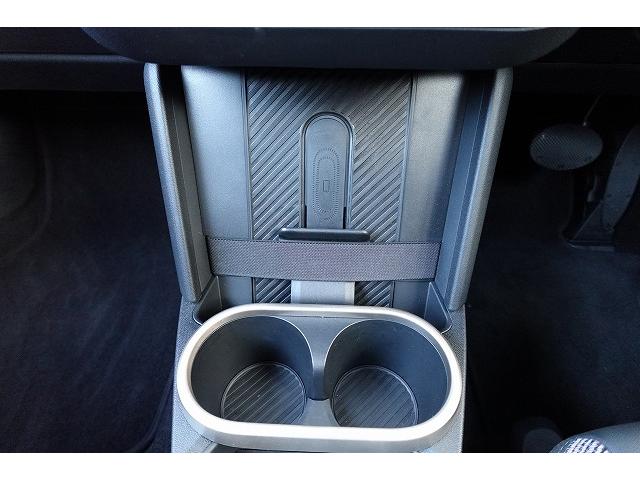 ＭＩＮＩ クーパーＣ　クラシック・トリム　弊社登録車　ＡＣＣ　ＨＵＤ　ドライビングアシスト　パーキングアシスト　アダプティブＬＥＤヘッドライト　シートヒーター　ステアリング＆レーンコントロールアシスト　ワイヤレスチャージング　認定中古車（36枚目）