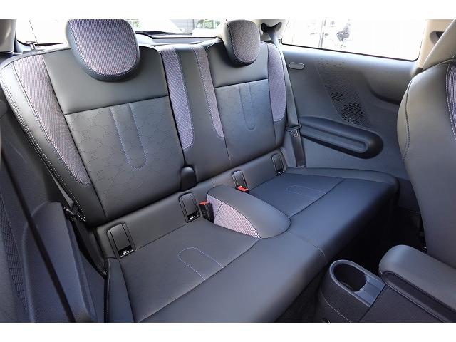 ＭＩＮＩ クーパーＣ　クラシック・トリム　弊社登録車　ＡＣＣ　ＨＵＤ　ドライビングアシスト　パーキングアシスト　アダプティブＬＥＤヘッドライト　シートヒーター　ステアリング＆レーンコントロールアシスト　ワイヤレスチャージング　認定中古車（44枚目）