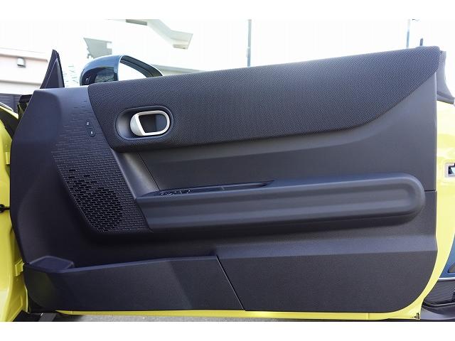 ＭＩＮＩ クーパーＣ　クラシック・トリム　弊社登録車　ＡＣＣ　ＨＵＤ　ドライビングアシスト　パーキングアシスト　アダプティブＬＥＤヘッドライト　シートヒーター　ステアリング＆レーンコントロールアシスト　ワイヤレスチャージング　認定中古車（48枚目）