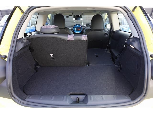 ＭＩＮＩ クーパーＣ　クラシック・トリム　弊社登録車　ＡＣＣ　ＨＵＤ　ドライビングアシスト　パーキングアシスト　アダプティブＬＥＤヘッドライト　シートヒーター　ステアリング＆レーンコントロールアシスト　ワイヤレスチャージング　認定中古車（50枚目）