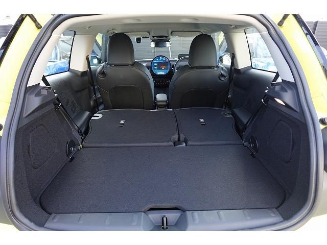 ＭＩＮＩ クーパーＣ　クラシック・トリム　弊社登録車　ＡＣＣ　ＨＵＤ　ドライビングアシスト　パーキングアシスト　アダプティブＬＥＤヘッドライト　シートヒーター　ステアリング＆レーンコントロールアシスト　ワイヤレスチャージング　認定中古車（52枚目）