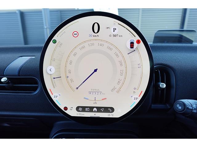ＭＩＮＩ クーパーＣ　クラシック・トリム　弊社登録車　ＡＣＣ　ＨＵＤ　ドライビングアシスト　パーキングアシスト　アダプティブＬＥＤヘッドライト　シートヒーター　ステアリング＆レーンコントロールアシスト　ワイヤレスチャージング　認定中古車（67枚目）