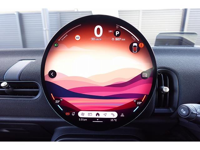 ＭＩＮＩ クーパーＣ　クラシック・トリム　弊社登録車　ＡＣＣ　ＨＵＤ　ドライビングアシスト　パーキングアシスト　アダプティブＬＥＤヘッドライト　シートヒーター　ステアリング＆レーンコントロールアシスト　ワイヤレスチャージング　認定中古車（68枚目）