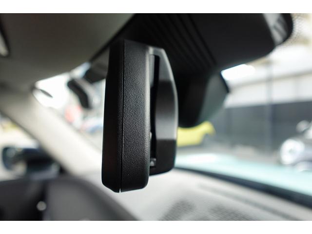 ＭＩＮＩ クーパーＣ　クラシック・トリム　弊社登録車　ＡＣＣ　ＨＵＤ　ドライビングアシスト　パーキングアシスト　アダプティブＬＥＤヘッドライト　シートヒーター　ステアリング＆レーンコントロールアシスト　ワイヤレスチャージング　認定中古車（26枚目）