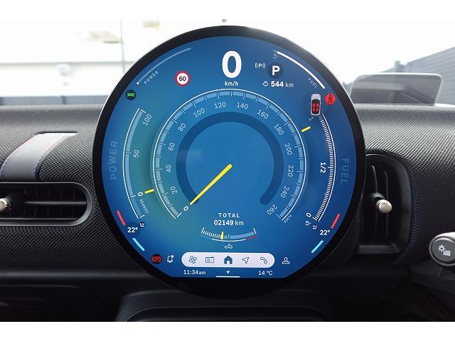ＭＩＮＩ クーパーＣ　クラシック・トリム　弊社登録車　ＡＣＣ　ＨＵＤ　ドライビングアシスト　パーキングアシスト　アダプティブＬＥＤヘッドライト　シートヒーター　ステアリング＆レーンコントロールアシスト　ワイヤレスチャージング　認定中古車（29枚目）