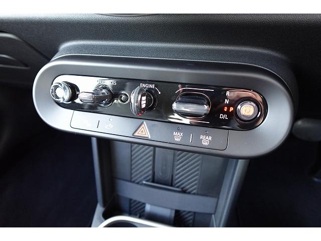 ＭＩＮＩ クーパーＣ　クラシック・トリム　弊社登録車　ＡＣＣ　ＨＵＤ　ドライビングアシスト　パーキングアシスト　アダプティブＬＥＤヘッドライト　シートヒーター　ステアリング＆レーンコントロールアシスト　ワイヤレスチャージング　認定中古車（36枚目）