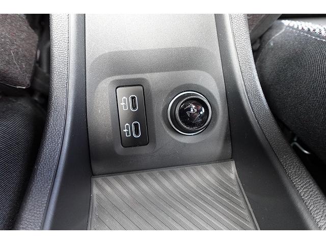 ＭＩＮＩ クーパーＣ　クラシック・トリム　弊社登録車　ＡＣＣ　ＨＵＤ　ドライビングアシスト　パーキングアシスト　アダプティブＬＥＤヘッドライト　シートヒーター　ステアリング＆レーンコントロールアシスト　ワイヤレスチャージング　認定中古車（43枚目）