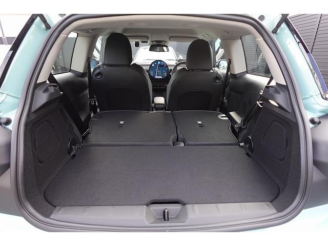 ＭＩＮＩ クーパーＣ　クラシック・トリム　弊社登録車　ＡＣＣ　ＨＵＤ　ドライビングアシスト　パーキングアシスト　アダプティブＬＥＤヘッドライト　シートヒーター　ステアリング＆レーンコントロールアシスト　ワイヤレスチャージング　認定中古車（52枚目）