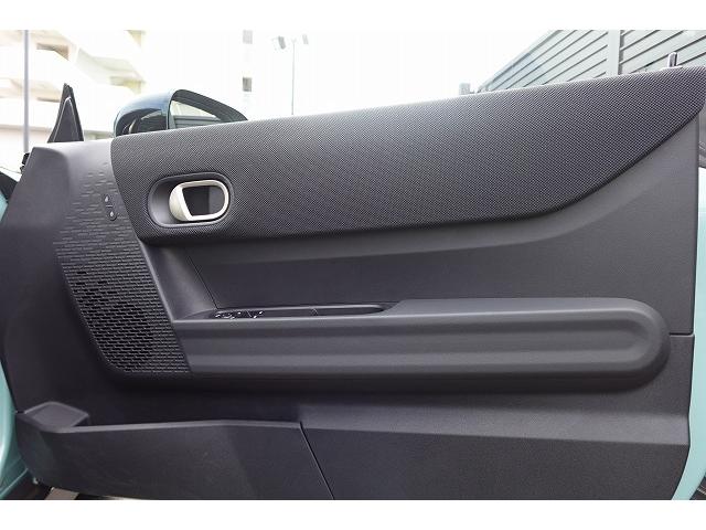 ＭＩＮＩ クーパーＣ　クラシック・トリム　弊社登録車　ＡＣＣ　ＨＵＤ　ドライビングアシスト　パーキングアシスト　アダプティブＬＥＤヘッドライト　シートヒーター　ステアリング＆レーンコントロールアシスト　ワイヤレスチャージング　認定中古車（62枚目）